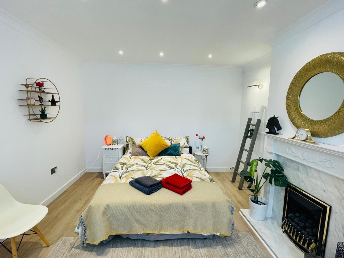 Rooms In A Beautiful House With Free On St Parking Okręg wyborczy Hove Zewnętrze zdjęcie